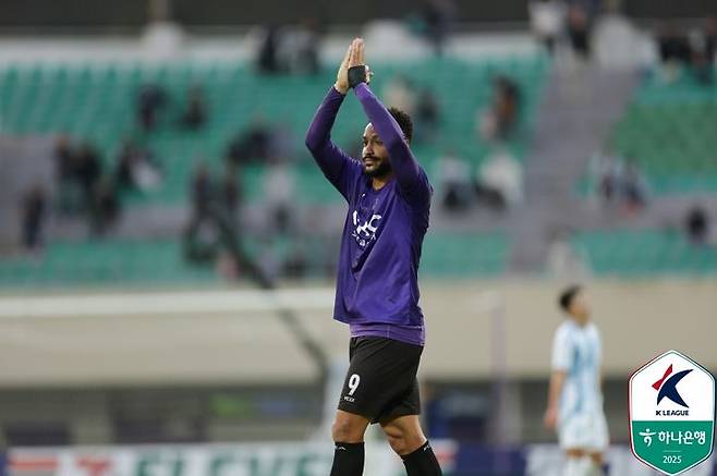 [안양=뉴시스]K리그1 안양 골잡이 모따. (사진=한국프로축구연맹 제공)