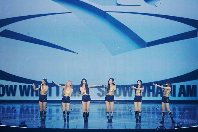 그룹 아이브(IVE)가 지난 10월 31일부터 11월 1일까지 3일간 서울 송파구 KSPO DOME(구 올림픽 체조경기장)에서 두 번째 월드투어 ‘SHOW WHAT I AM’ 서울 공연을 성황리에 마쳤다./ 스타쉽엔터테인먼트