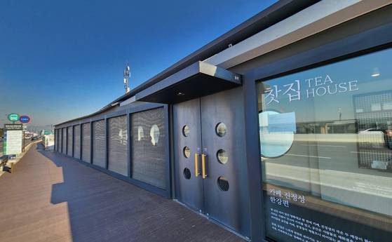 마포 양화대교 위의 카페. [중앙포토]