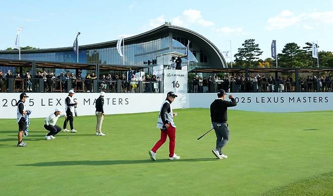 2025 렉서스 마스터즈 16번홀 마스터즈 라운지 ⓒ렉서스 마스터즈 대회 조직위원회