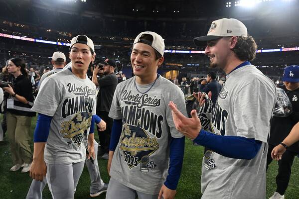 ▲ 월드시리즈 우승을 이끈 LA다저스 투수 야마모토 요시노부 ⓒ연합뉴스/AP/EPA