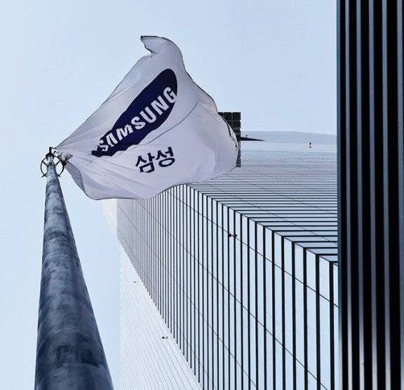 삼성전자 주가가 10만 원을 돌파해 주가 기대감이 커지고 있다.&nbsp;동아DB