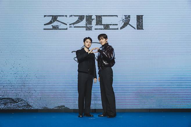 디즈니+ '조각도시' 도경수와 지창욱 [디즈니+ 제공. 재판매 및 DB 금지]