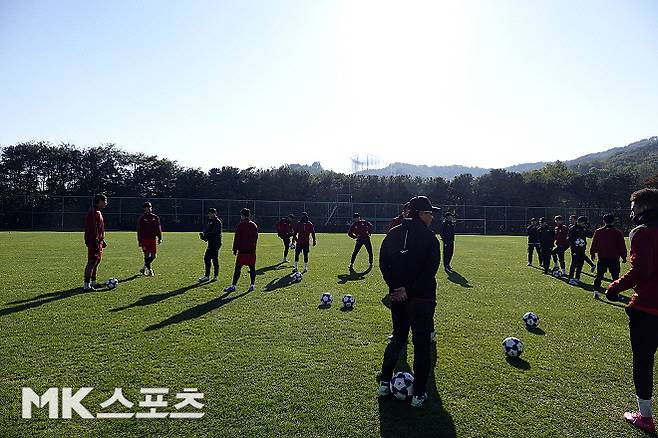 FC 서울은 11월 3일 경기도 구리 GS챔피언스파크에서 청두 룽청전 대비 최종 훈련을 진행했다. 사진=이근승 기자