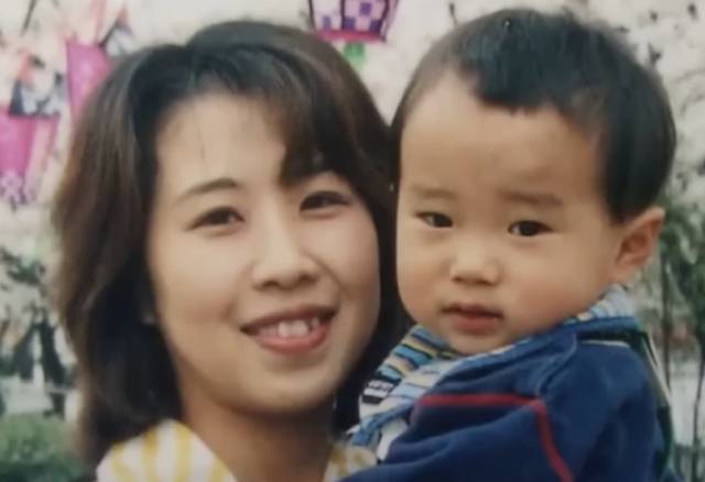 나미코씨와 아들 고헤이. TBS 보도화면 갈무리