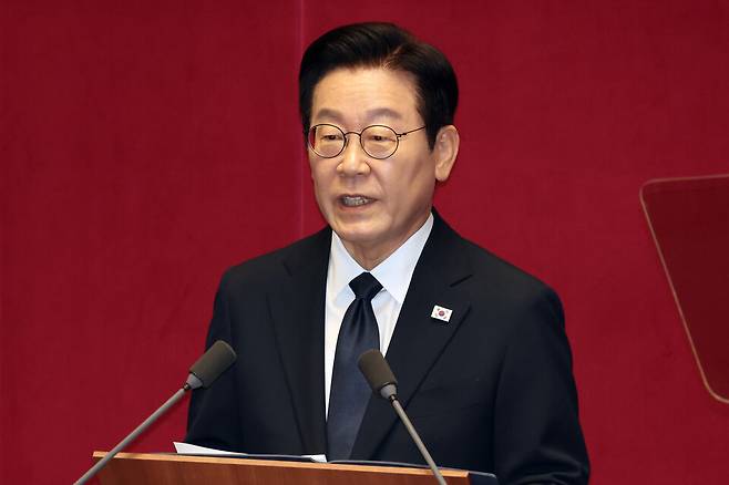 이재명 대통령이 4일 서울 여의도 국회 본회의장에서 내년도 정부 예산안에 대한 시정연설을 하고 있다. ⓒ국회사진기자단