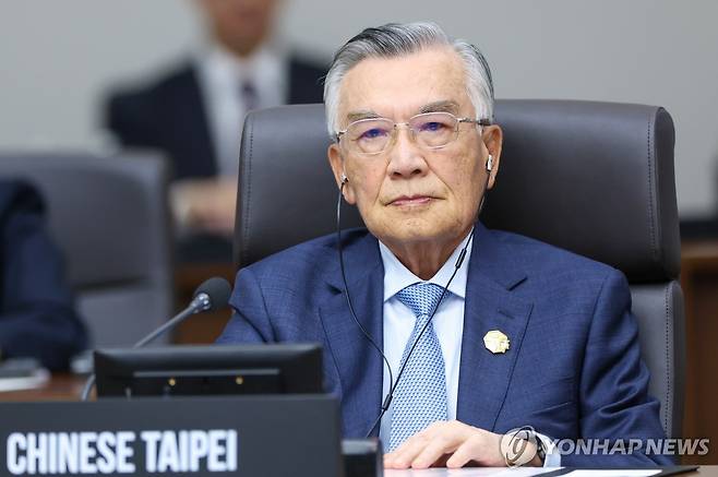 경주 APEC에 참석한 린신이 대만 대표 [타스=연합뉴스 자료사진]