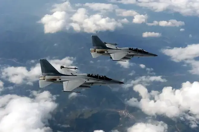 싸서 산 거라고?".. 이집트, 美 F-16 대신 韓 FA-50 수입하는 이유 | 브라보타임즈