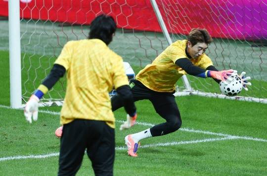 조현우 '내가 막는다'. 사진[연합뉴스]