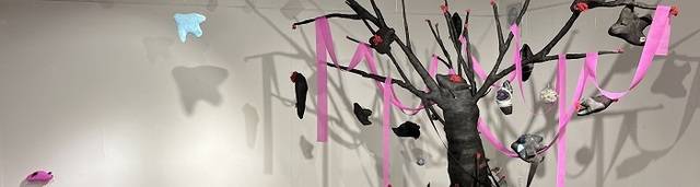 정하영 ‘102 레퀴엠: a room of one’s own‘ 전시 모습/사진=유휴열미술관 제공