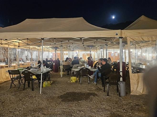 ▲ 4일부터 5일까지 영양 양조장 마당에서 열린 '月下영양(월하영양)' 행사 모습