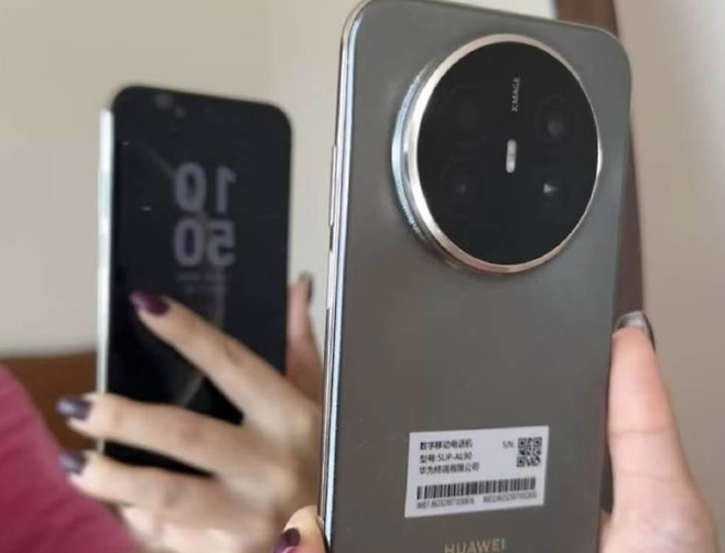 중국 소셜미디어에 등장한 화웨이 초슬림폰 ‘메이트 70 에어’ [중국 웨이보 갈무리]