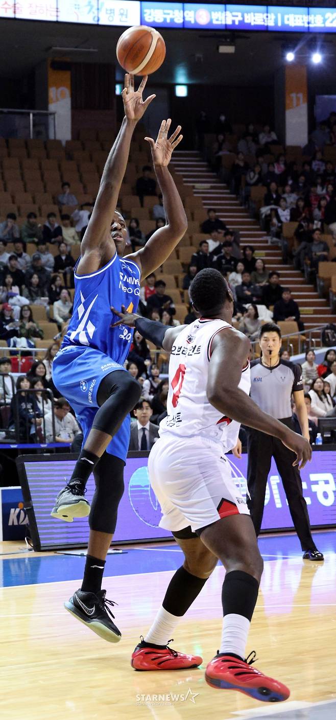 [한번에쓱] 'KBL 잘나가는 1위 정관장 잡은 삼성썬더스' 생생현장