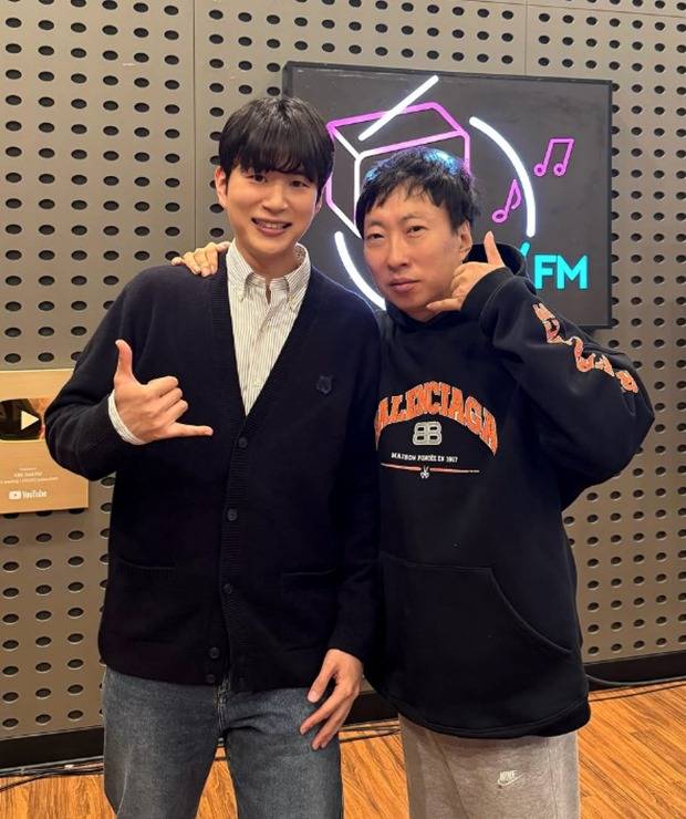 김진웅, 박명수