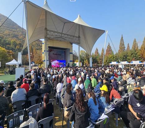 7일 인천대공원 어울큰마당에서 제22회 인천 자활한마당이 열리고 있다. [사진=인천시]