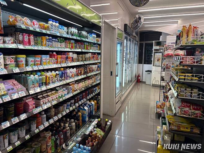 서울 시내 한 편의점 내부 모습. 이다빈 기자