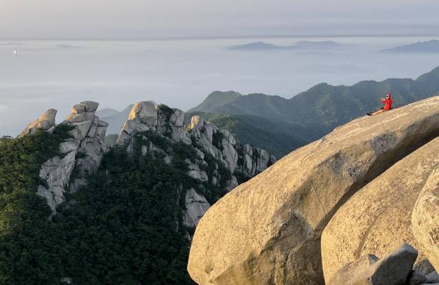 북한산 백운대의 모습. 사건과 직접 관련 없음. 문화일보 자료사진