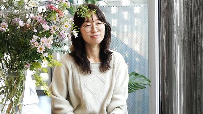 [서울=뉴시스] 작가 최은미. (사진=마음산책 제공) 2025.11.08. photo@newsis.com *재판매 및 DB 금지