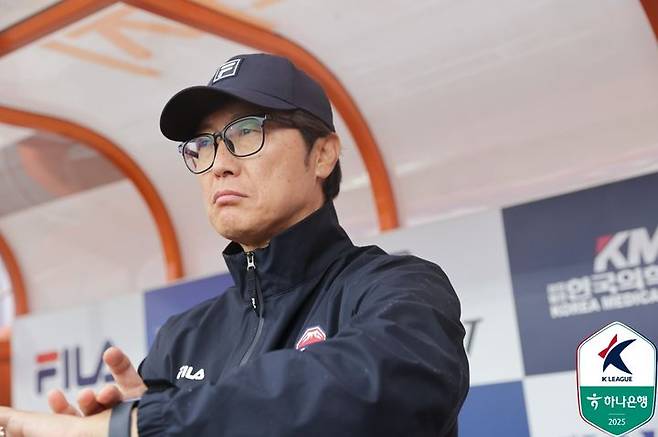 [서귀포=뉴시스]K리그1 제주 김정수 감독 대행. (사진=한국프로축구연맹 제공)