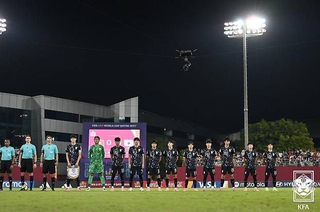 ▲ 한국 U-17 대표팀이 ‘국제축구연맹(FIFA) U-17 월드컵 카타르 2025’ F조 조별리그 2차전에서 스위스와 0-0으로 비겼다 ⓒ대한축구협회