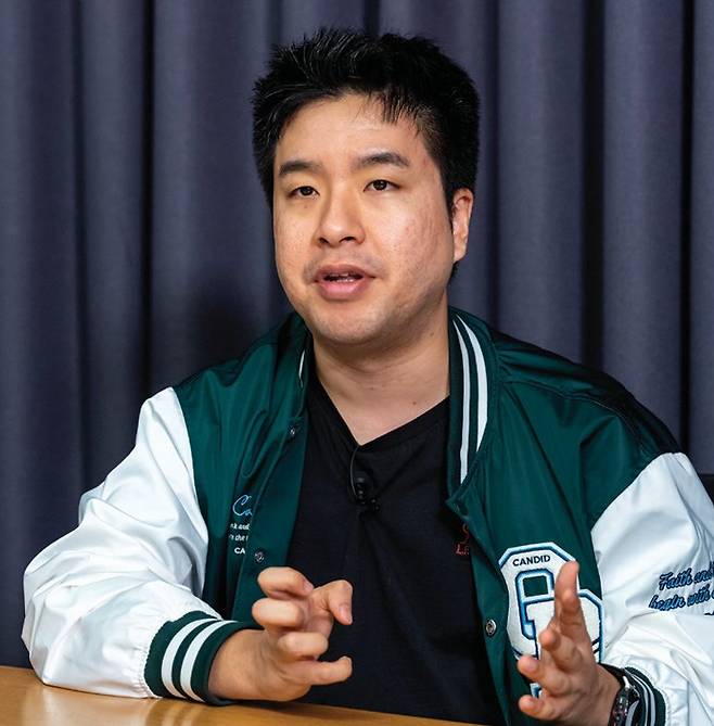 임형철 쿠팡플레이 축구 해설위원·EA SPORTS FC 한국어 해설. 홍태식