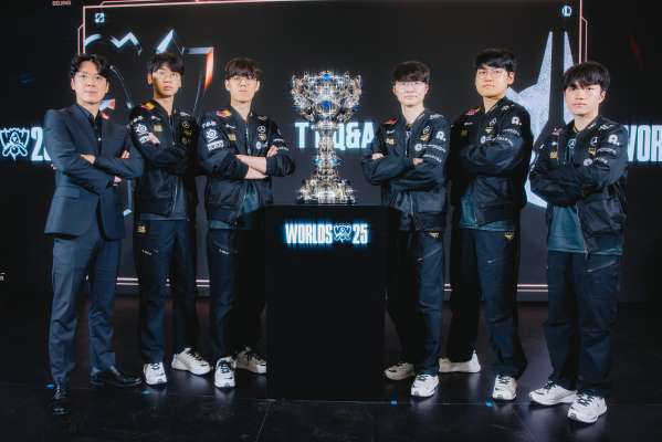 T1, 월즈 최초 '쓰리핏' 달성...KT 꺾고 소환사의 컵