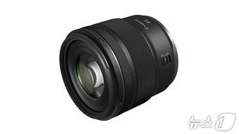 캐논 대구경 단초점 렌즈 RF45㎜ F1.2 STM(캐논코리아 제공)