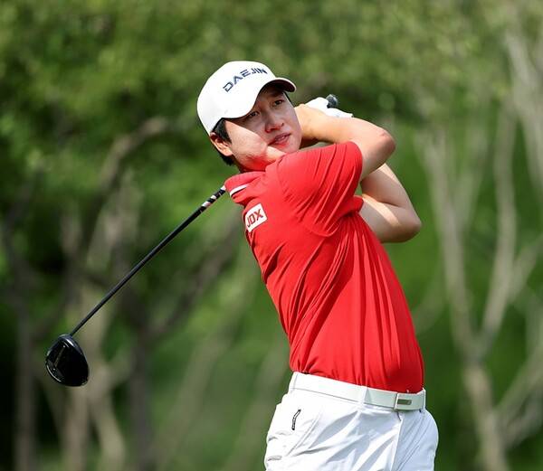 2025년 아시안투어 마오타이 싱가포르 오픈 연장전에서 우승 경쟁한 끝에 준우승으로 마친 왕정훈 프로. 사진제공=KPGA (사진을 무단으로 사용하지 마십시오.)