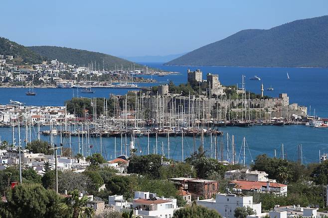 해협과 강 산아래 마을까지 역사가 숨어 있는 남부 튀르키예. /최병일 기자