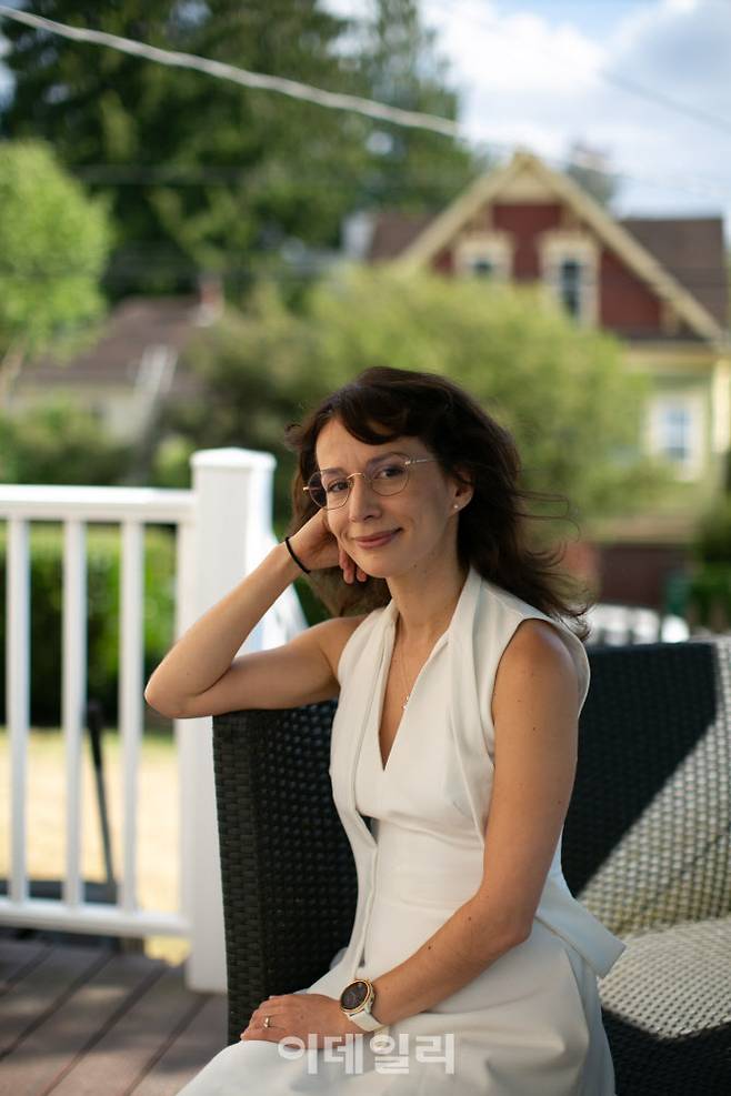 스테파니아 드루가 전 구글 딥마인드 AI 연구과학자(사나카AI 연구과학자)