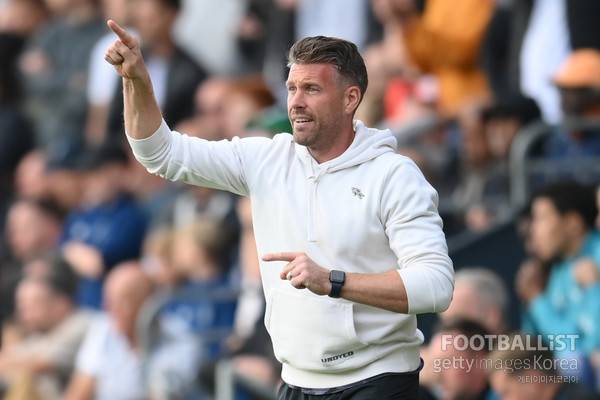 롭 에드워즈 감독. 게티이미지코리아