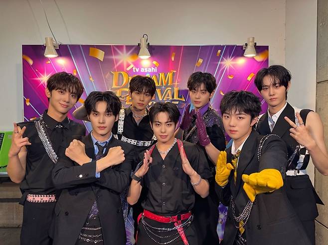 보이그룹 이븐. 이븐 공식 트위터