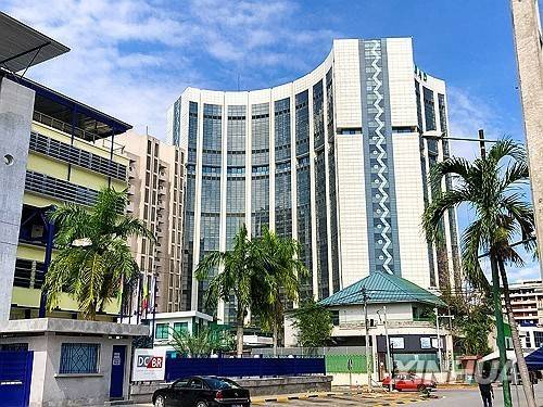 코트디부아르 아비장에 있는 아프리카개발은행(AfDB)과 주변 전경  [신화 연합뉴스 자료사진. 재판매 및 DB 금지]