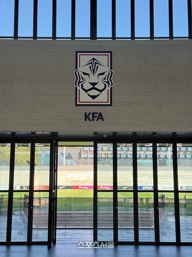 대한민국축구종합센터 스타디움 내부 전경. 천안 | 정다워 기자