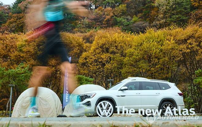 폭스바겐, 경북 문경서 개최된 트레일 러닝 대회에 아틀라스 전시 및 차량 지원 (폭스바겐 제공)