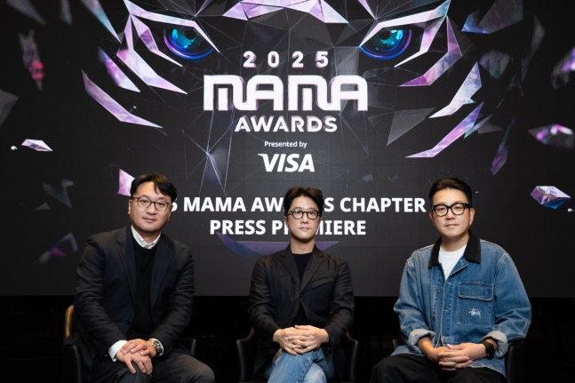 ‘2025 마마 어워즈’ 박찬욱 본부장, 마두식 PD, 이영주 PD(왼쪽부터). 엠넷 제공