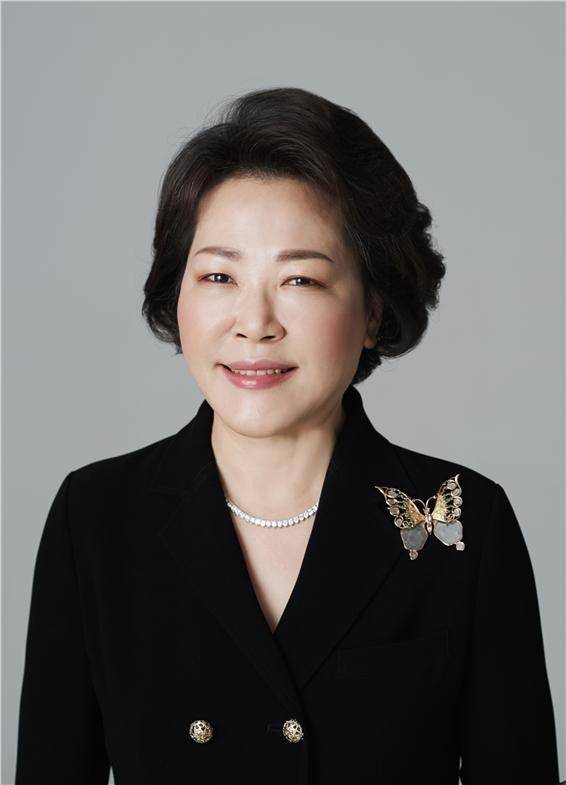 서순희 던필드알파 회장. <섬유산업연합회>