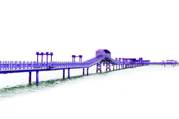 반월도와 박지도를 잇는 퍼플교는 ‘가고싶은 섬’ 사업을 통해 ‘사계절 보라색 꽃이 피는 섬’이라는 테마에 따라 정비돼 관광객들에게 선보였다.  <이미지=클립아트코리아>