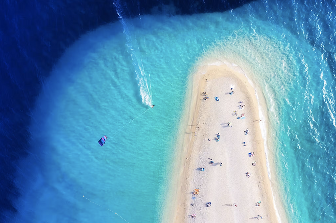 흐바르 섬의 해변. 사진제공|크로아티아관광청/CNTB