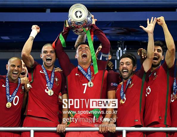 ▲ 포르투갈의 공격수 크리스티아누 호날두가 2026년 월드컵을 끝으로 대표팀 커리어를 마무리하겠다고 공식적으로 밝혔다.