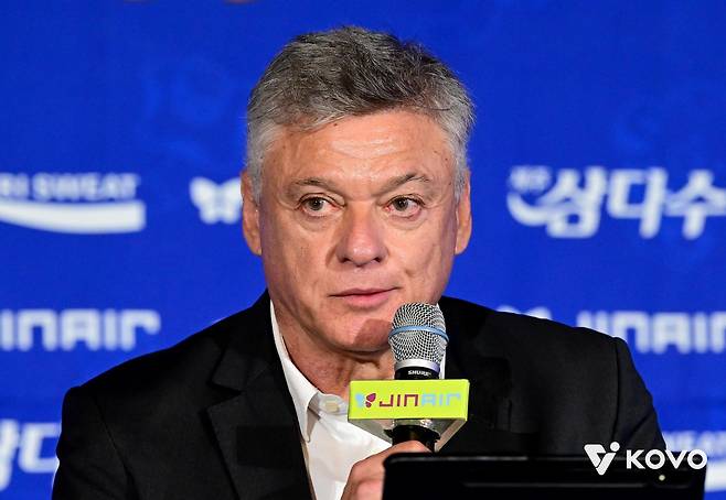 헤난 대한항공 감독 [한국배구연맹 제공. 재판매 및 DB 금지]