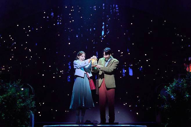 뮤지컬 ‘어쩌면 해피엔딩’의 한 장면(사진=NHN링크).