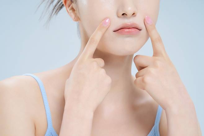 성형수술에 대한 상담을 할 때는 자신의 얼굴을 정확히 이해하고, 원하는 얼굴을 의사에게 잘 전달하는 게 중요하다. 사진=게티이미지뱅크