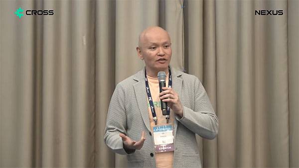 <야노 케이이치 엔티엔트 대표>