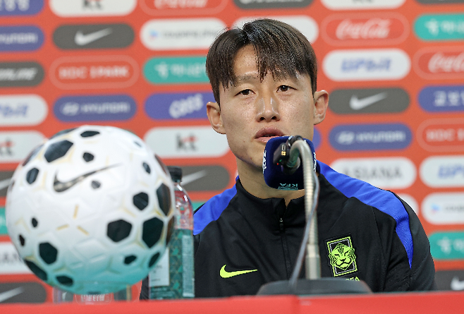 축구 국가대표팀 이재성이 볼리비아와의 A매치를 하루 앞둔 13일 오후 대전월드컵경기장에서 기자회견을 하고 있다. 사진=연합뉴스 제공