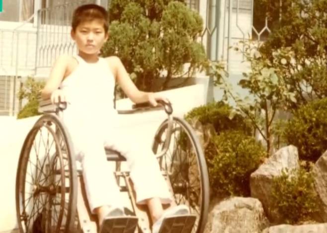 1980년 11월13일, 중학교 1학년 이윤상군(사진)의 집에 전화 한 통이 걸려 왔다. 체육교사를 만난다던 윤상군이 저녁때가 지나도록 돌아오지 않아 부모가 막 경찰에 신고하려던 참이었다. /사진=채널A '행복한 아침'