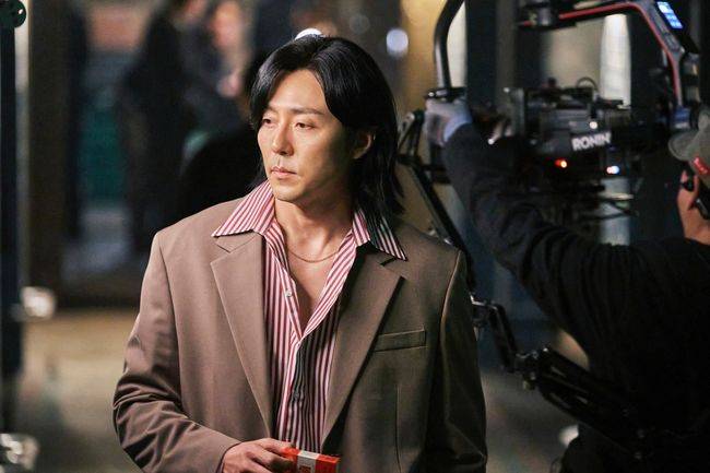 As You Stood ByLee Mu-saeng as Jin So-baek in As You Stood By&nbsp;Cr. Yu Ara/Netflix © 2025