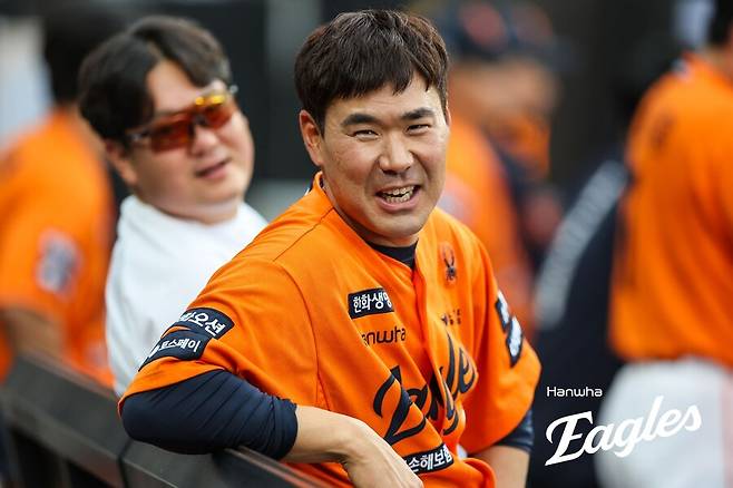 ▲ 구단의 플레잉코치직 제안을 받아들이며 내년부터 조금은 새로운 인생을 살게 되는 이재원 ⓒ한화 이글스