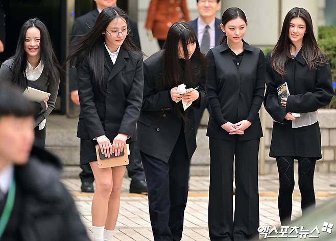 뉴진스, 엑스포츠뉴스DB