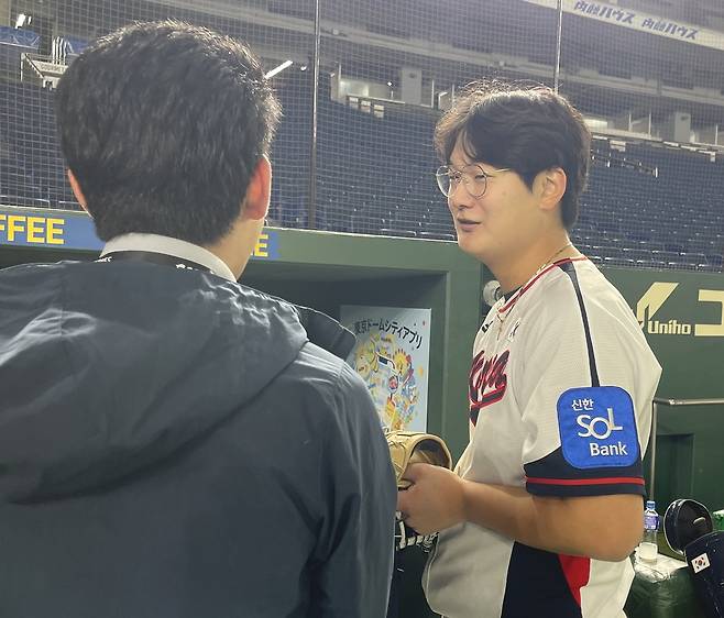 일본 기자와 일본어로 인터뷰한 김서현 [촬영 이대호]